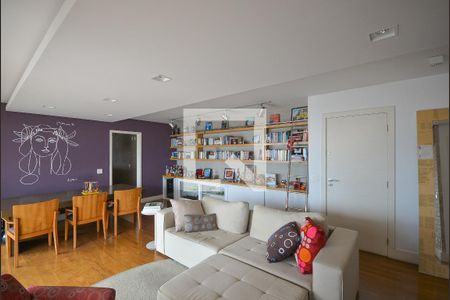 Apartamento à venda com 114m², 2 quartos e 2 vagasSala