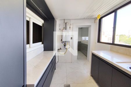 Apartamento à venda com 540m², 4 quartos e 4 vagas Apartamento à venda com 540m², 4 quartos e 4 vagasÁrea de Serviço