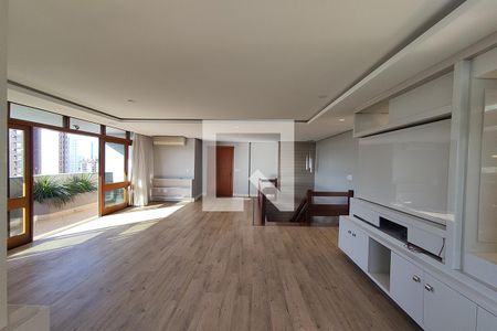 Apartamento à venda com 540m², 4 quartos e 4 vagas Apartamento à venda com 540m², 4 quartos e 4 vagasSala de Estar 2º andar