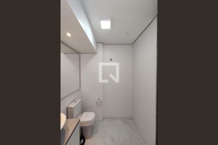 Apartamento à venda com 540m², 4 quartos e 4 vagas Apartamento à venda com 540m², 4 quartos e 4 vagasBanheiro de Serviço