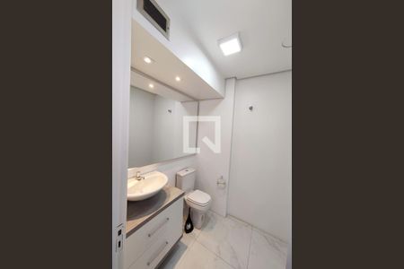 Apartamento à venda com 540m², 4 quartos e 4 vagas Apartamento à venda com 540m², 4 quartos e 4 vagasBanheiro de Serviço