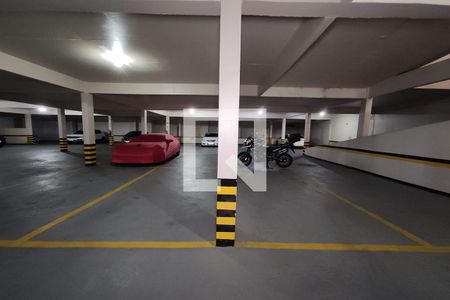 Apartamento à venda com 540m², 4 quartos e 4 vagas Apartamento à venda com 540m², 4 quartos e 4 vagasBox