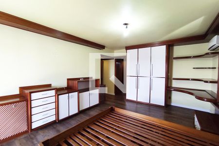 Apartamento à venda com 540m², 4 quartos e 4 vagas Apartamento à venda com 540m², 4 quartos e 4 vagasQuarto 3 - Suíte