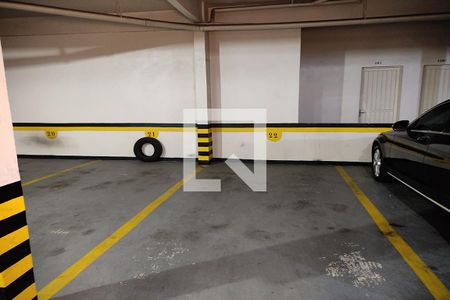 Apartamento à venda com 540m², 4 quartos e 4 vagas Apartamento à venda com 540m², 4 quartos e 4 vagasBox