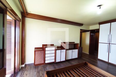 Apartamento à venda com 540m², 4 quartos e 4 vagas Apartamento à venda com 540m², 4 quartos e 4 vagasQuarto 3 - Suíte