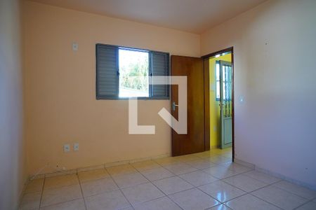 Quarto  de apartamento para alugar com 2 quartos, 75m² em Vila Ipiranga, Porto Alegre