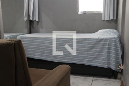 Sala/Quarto de apartamento para alugar com 1 quarto, 12m² em Itararé, São Vicente