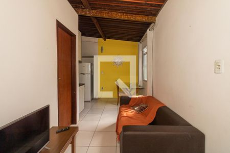 Sala de casa para alugar com 1 quarto, 40m² em Engenho Velho de Brotas, Salvador