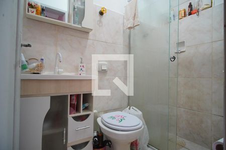 Banheiro de apartamento à venda com 1 quarto, 39m² em Petrópolis, Porto Alegre