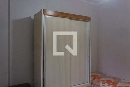 Detalhe do quarto de apartamento para alugar com 2 quartos, 92m² em Guilhermina, Praia Grande