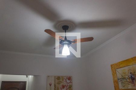 Detalhe da sala de apartamento para alugar com 2 quartos, 92m² em Guilhermina, Praia Grande