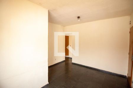 Sala de apartamento à venda com 3 quartos, 50m² em São João Batista (venda Nova), Belo Horizonte