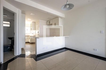 Sala de apartamento para alugar com 3 quartos, 93m² em Vila Madalena, São Paulo
