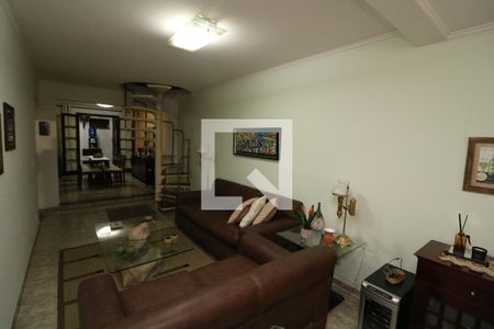 Sala de casa à venda com 3 quartos, 270m² em Parque Residencial Oratorio, São Paulo