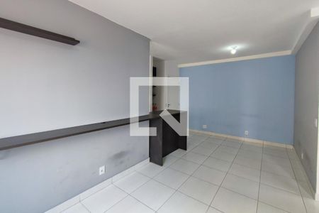 Sala de apartamento para alugar com 2 quartos, 50m² em Jardim do Lago Continuação, Campinas