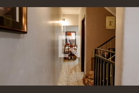 Corredor Sala de casa à venda com 3 quartos, 280m² em Jardim Marek, Santo André