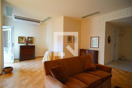 Sala de apartamento à venda com 4 quartos, 270m² em Moinhos de Vento, Porto Alegre