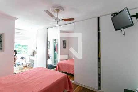 Quarto Suite de casa à venda com 4 quartos, 200m² em Floramar, Belo Horizonte