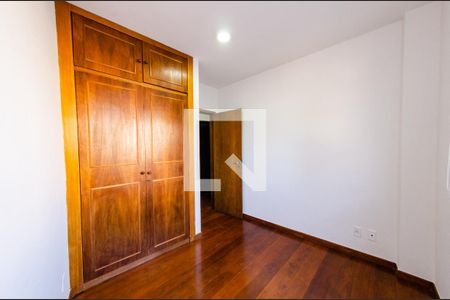 Quarto 1 de apartamento para alugar com 3 quartos, 111m² em Santa Lúcia, Belo Horizonte