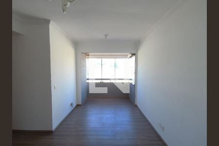 Sala de apartamento para alugar com 3 quartos, 70m² em Macedo, Guarulhos