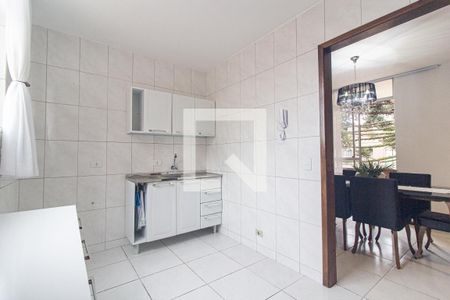 Cozinha de apartamento para alugar com 2 quartos, 72m² em Alto da Glória, Curitiba