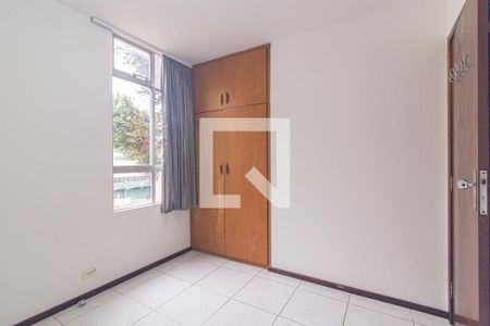 Quarto 1 de apartamento para alugar com 2 quartos, 72m² em Alto da Glória, Curitiba