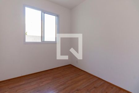 Quarto 2 de apartamento para alugar com 2 quartos, 33m² em Itaquera, São Paulo