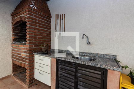 Casa à venda com 257m², 3 quartos e 6 vagas Casa à venda com 257m², 3 quartos e 6 vagasChurrasqueira