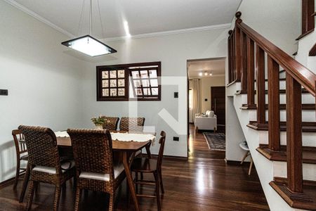 Casa à venda com 257m², 3 quartos e 6 vagas Casa à venda com 257m², 3 quartos e 6 vagasSala de Jantar