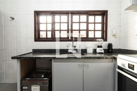 Casa à venda com 257m², 3 quartos e 6 vagas Casa à venda com 257m², 3 quartos e 6 vagasCozinha