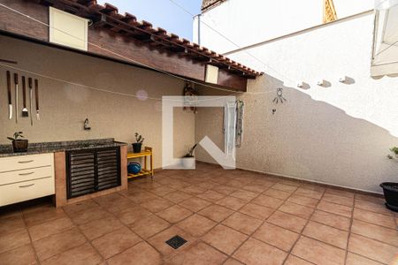 Casa à venda com 257m², 3 quartos e 6 vagas Casa à venda com 257m², 3 quartos e 6 vagasChurrasqueira