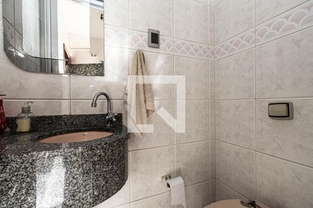 Casa à venda com 257m², 3 quartos e 6 vagas Casa à venda com 257m², 3 quartos e 6 vagasLavabo