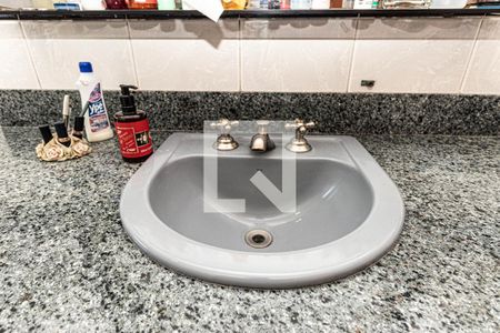 Casa à venda com 257m², 3 quartos e 6 vagas Casa à venda com 257m², 3 quartos e 6 vagasBanheiro da Suíte