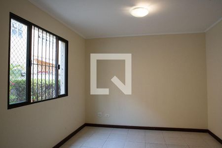 Sala de casa para alugar com 2 quartos, 110m² em Vila Anglo Brasileira, São Paulo