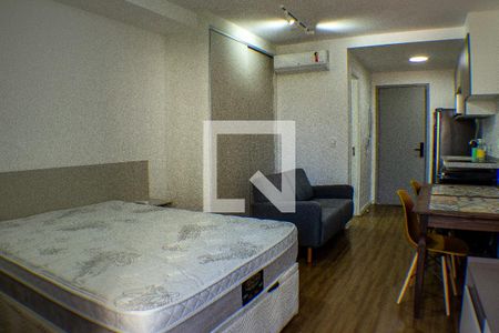 Sala/Quarto de apartamento para alugar com 1 quarto, 27m² em Vila Clementino, São Paulo
