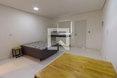 Quarto de kitnet/studio para alugar com 1 quarto, 24m² em Butantã, São Paulo