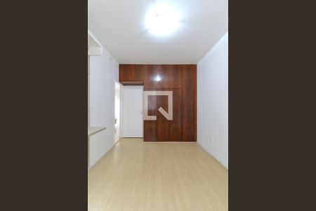 Quarto 1 de apartamento para alugar com 2 quartos, 75m² em Campinas, São José