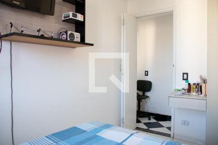 Quarto 1 de apartamento à venda com 2 quartos, 48m² em Vila Albertina, São Paulo