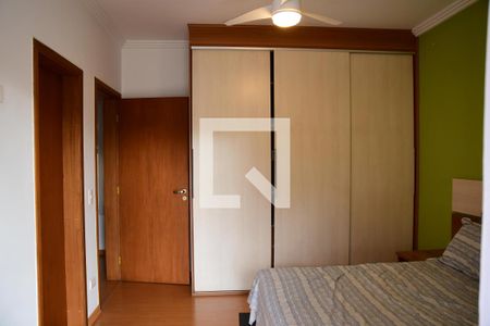 Casa de condomínio para alugar com 670m², 5 quartos e 4 vagas Casa de condomínio para alugar com 670m², 5 quartos e 4 vagasSuíte 2