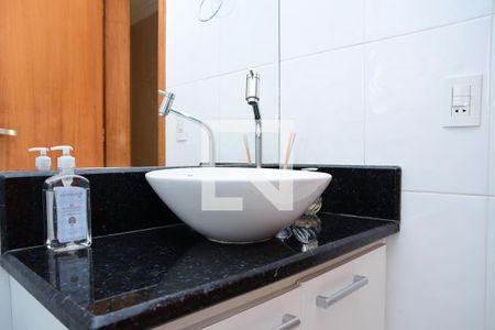 Casa de condomínio para alugar com 670m², 5 quartos e 4 vagas Casa de condomínio para alugar com 670m², 5 quartos e 4 vagasBanheiro Externo