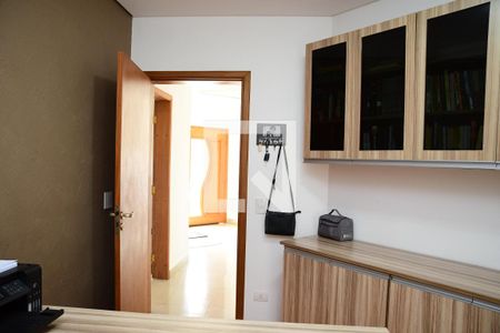 Casa de condomínio para alugar com 670m², 5 quartos e 4 vagas Casa de condomínio para alugar com 670m², 5 quartos e 4 vagasEscritório