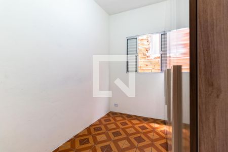 Quarto 2 de casa para alugar com 2 quartos, 70m² em Jardim Maringá, São Paulo