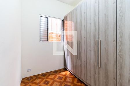 Quarto 2 de casa para alugar com 2 quartos, 70m² em Jardim Maringá, São Paulo