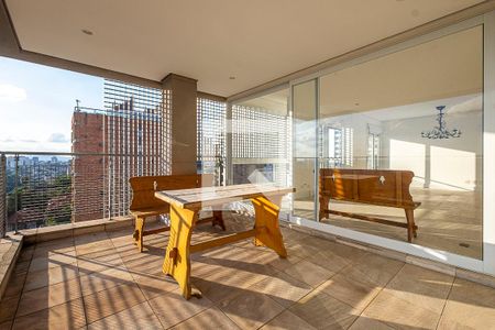 Sala - Varanda de apartamento à venda com 3 quartos, 256m² em Pinheiros, São Paulo