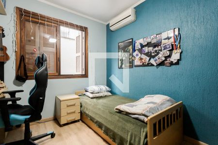 Quarto 1 de apartamento à venda com 2 quartos, 79m² em Jardim Itu, Porto Alegre