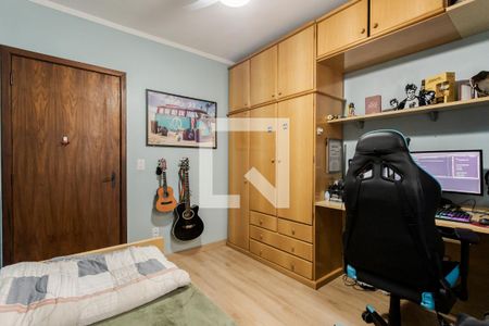 Quarto 1 de apartamento à venda com 2 quartos, 79m² em Jardim Itu, Porto Alegre