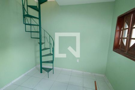 Sala de casa para alugar com 1 quarto, 75m² em Jardim Olavo Bilac, Duque de Caxias