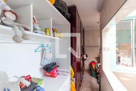 Quarto 3 de casa à venda com 3 quartos, 120m² em Vila Paranaguá, São Paulo