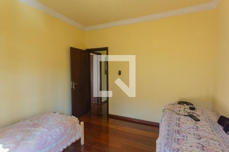 Quarto 1 de casa à venda com 4 quartos, 190m² em Horto Florestal, Belo Horizonte
