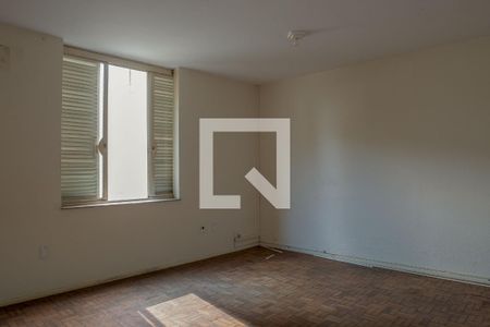 Casa à venda com 540m², 6 quartos e 2 vagas Casa à venda com 540m², 6 quartos e 2 vagasSuíte
